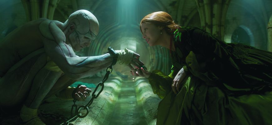 11 412 prodfather still 3996x2160 rec709 12 LL